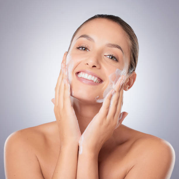 pharmaceris whitening غسول