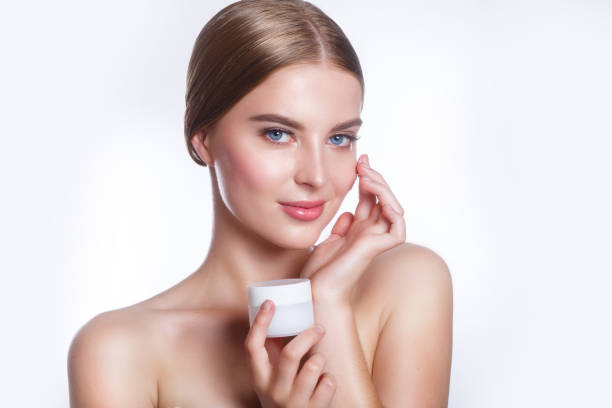 سعر كريم avene للتفتيح